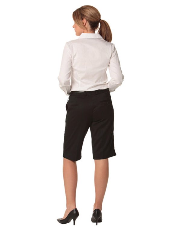Women's Knee Length Flexi Waist Shorts in Poly/Viscose Stretch - Image 2